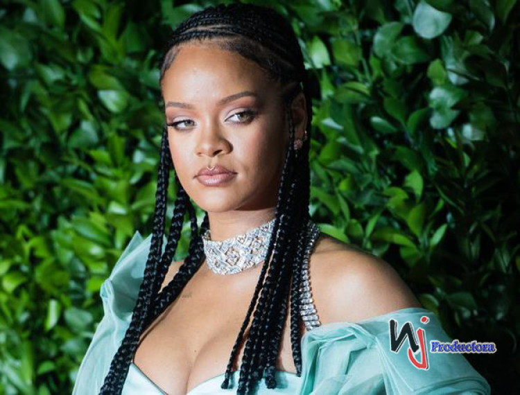 Forbes declara a Rihanna oficialmente multimillonaria