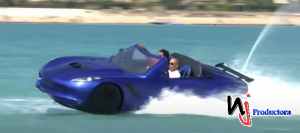 El coche que se conduce en agua y triunfa este verano llega desde Egipto