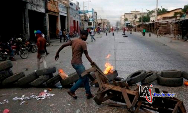 Tensión en Haití: Detonaciones de armas automáticas y barricadas