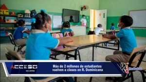 Más de 2 millones de estudiantes vuelven a clases en R. Dominicana