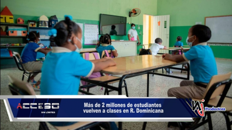 Más de 2 millones de estudiantes vuelven a clases en R. Dominicana