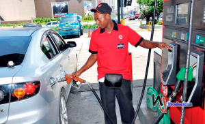 Gasolina prémium sube RD$3.00, gasoil óptimo RD$2.50; demás combustibles siguen igual
