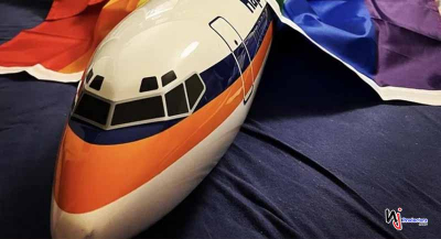 «Sentí amor de inmediato»: mujer mantiene relaciones sexuales con un avión de juguete