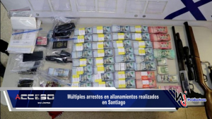 Múltiples arrestos en allanamientos realizados en Santiago