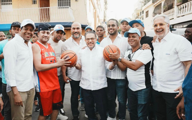 Realizan encuentro deportivo en apoyo a Guillermo Moreno