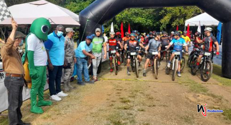 Estelares se coronan en la Copa Ciclista de “Mountain Bike”