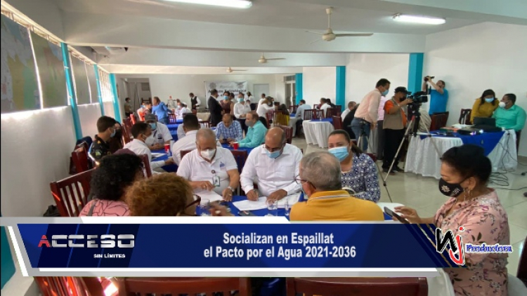 Socializan en Espaillat el Pacto por el Agua 2021-2036