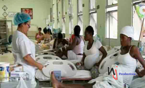 40% partos hospitales públicos RD corresponden a haitianas