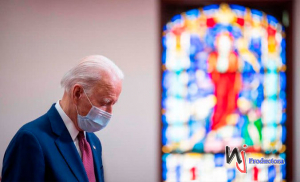 EEUU: Los obispos conservadores podrían negar comunión a Biden