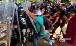 Caravana de migrantes reanudó marcha hacia Ciudad de México