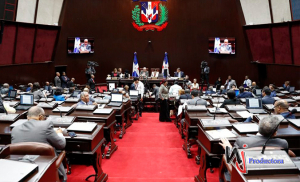 Cuarenta y cuatro diputados se ausentan en la primera sesión de trabajo de 2022
