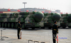 CHINA: Autoridades reconocen que modernizan arsenal nuclear