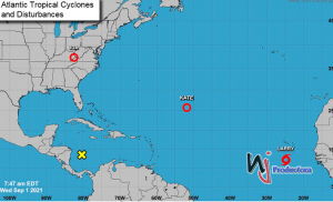 Tormenta tropical Larry avanza, se convertiría en huracán el jueves