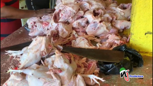 Polleros de Moca dice que la carne ha experimentado un alza de 5 pesos